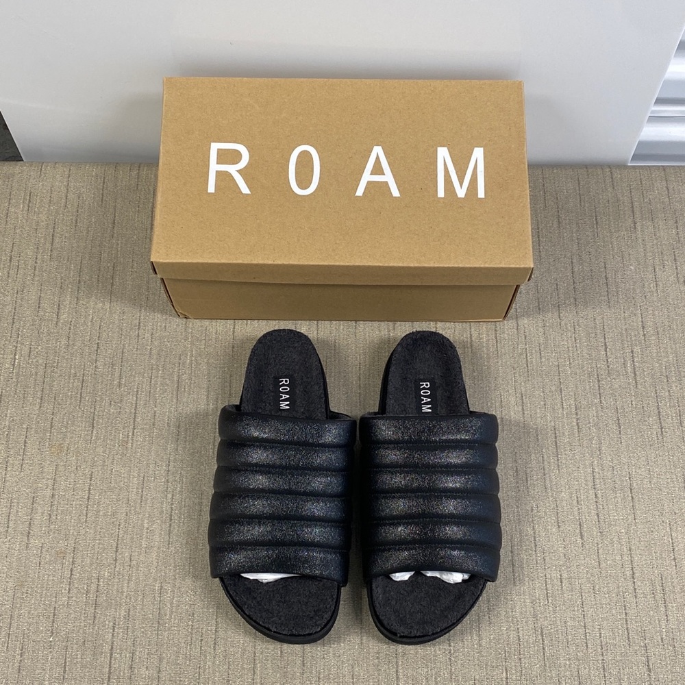 ROAM Black Slide Sandals